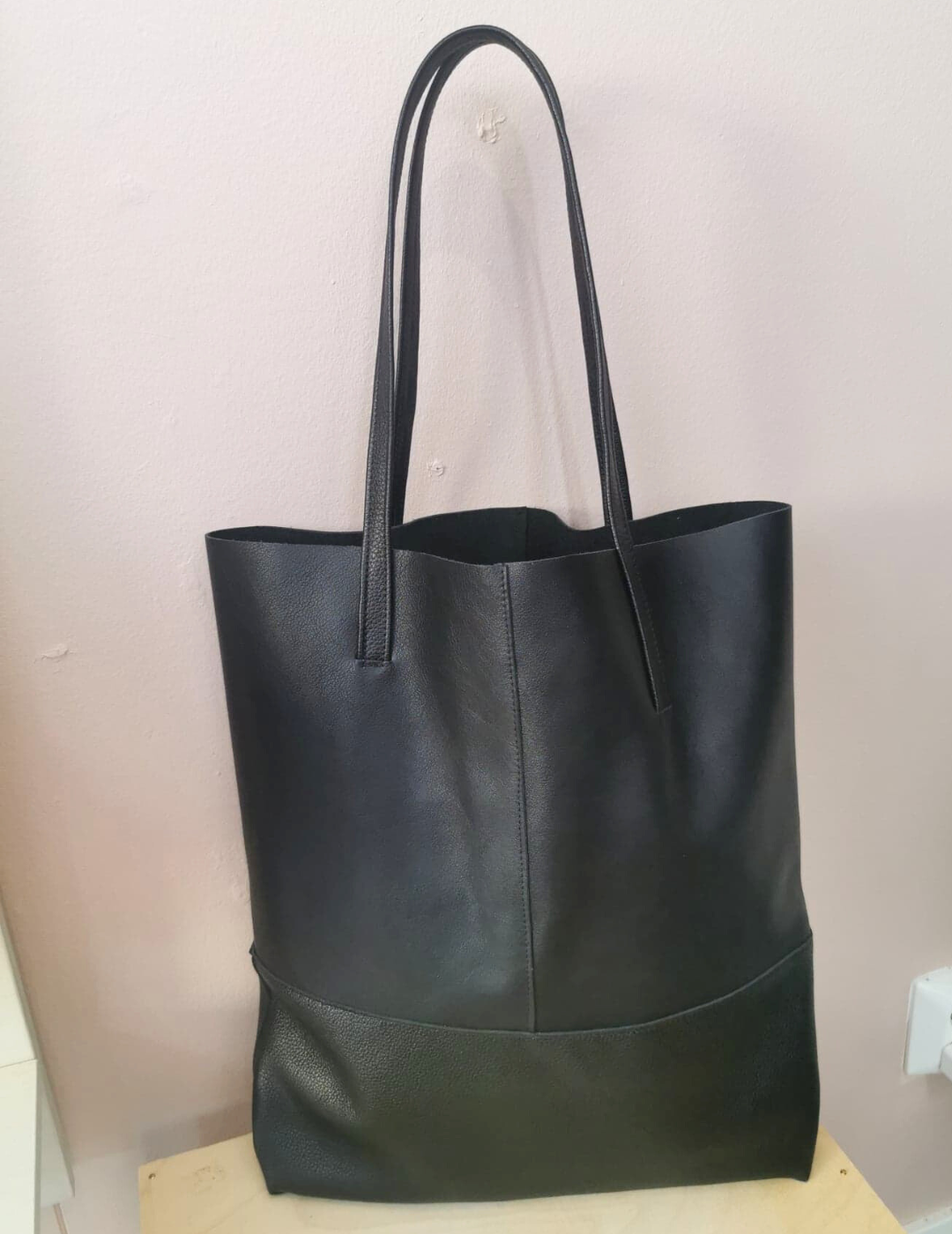Simply Fab bag, musta nahka